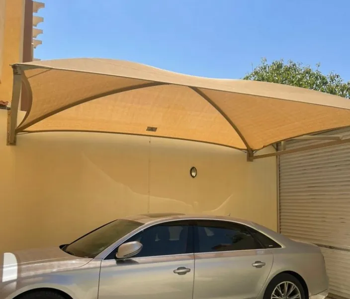 مظلة سيارات